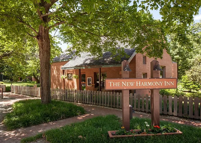 New Harmony Inn Resort And Conference Center